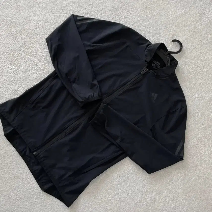 [BUNJANG] Adidas Air Lightweight Windbreaker Jacket (Black, Men&
