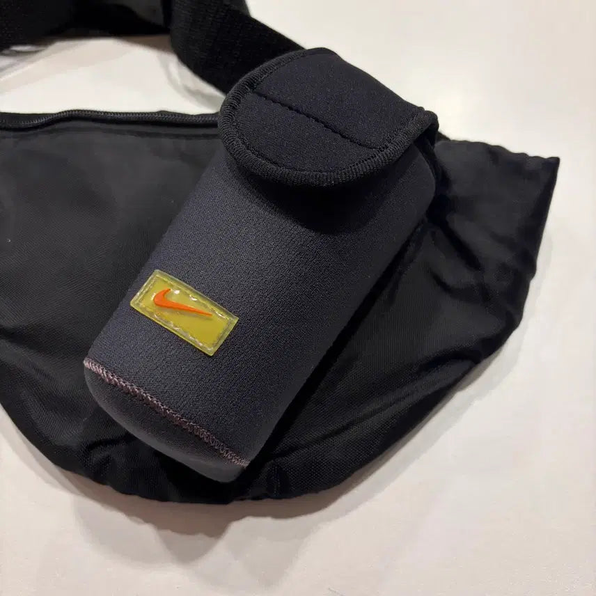 [BUNJANG] Nike Insulated Pocket Black Hip Sack Belt Bag / 02s 나이키 보냉 포켓 블랙 힙색 벨트백 웨이스트백