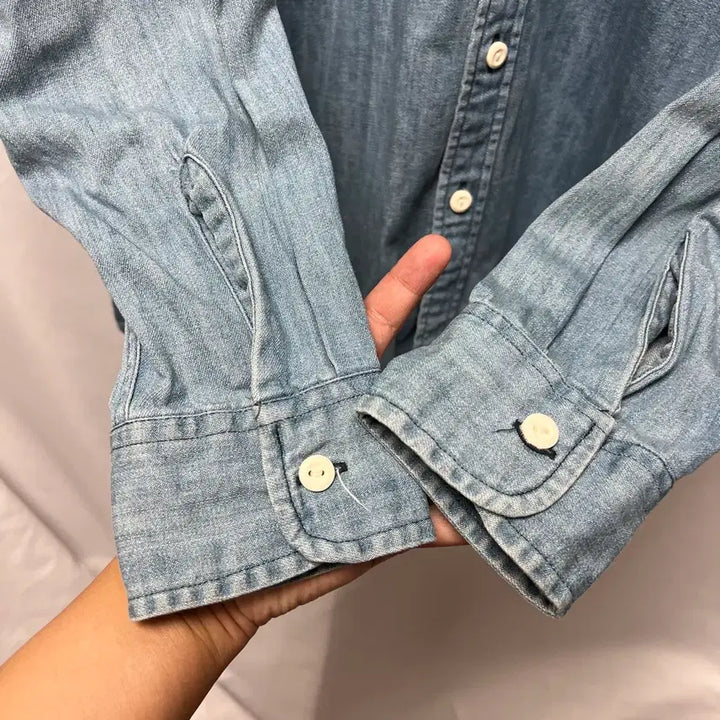 [SOLD OUT] [정품/M] 리바이스 데님 연청 백프린팅 셔츠