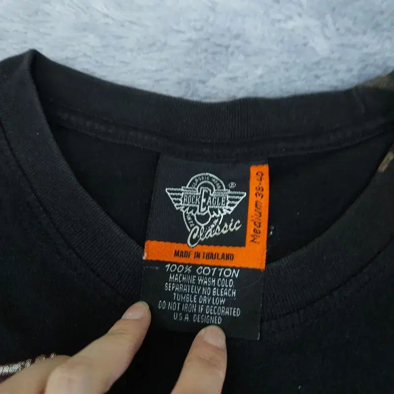 [SOLD OUT] Medium ROCKEAGLE 반팔 티 | A