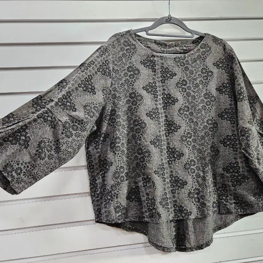 [SOLD OUT] 브라운 플라워패턴 면 블라우스/보물찾기천사