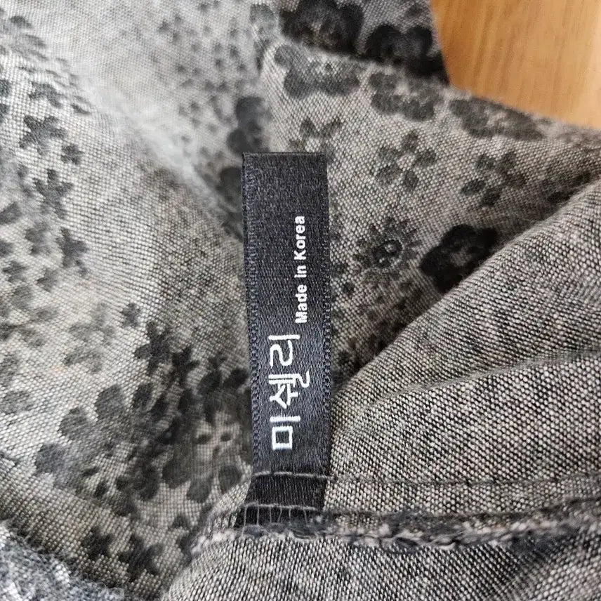 [SOLD OUT] 브라운 플라워패턴 면 블라우스/보물찾기천사
