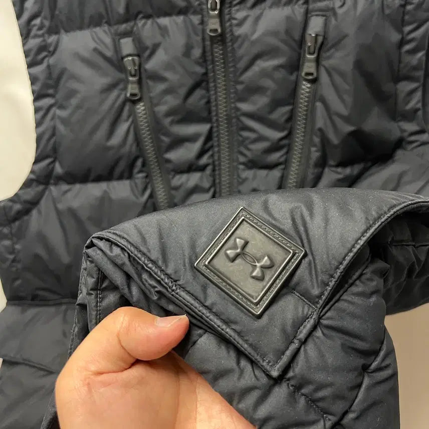 [SOLD OUT] [정품/XL] 언더아머 블랙 덕다운 패딩 조끼/베스트