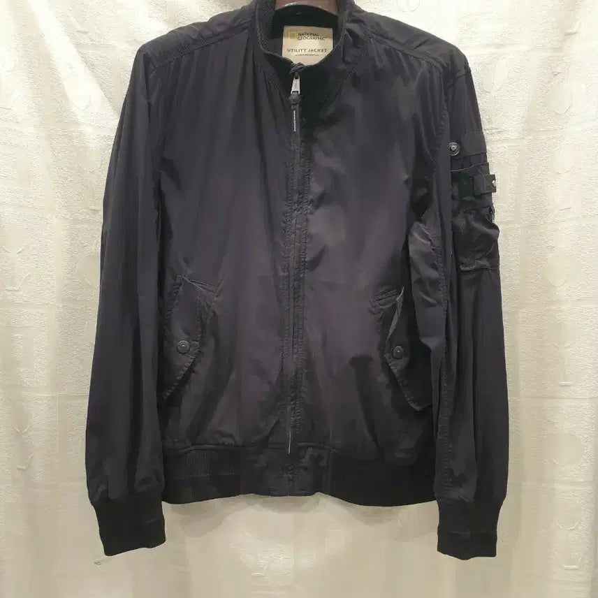 [BUNJANG] National Geographic Utility Windbreaker Jacket - Size L / 내셔널지오그래픽 유틸리티 바람막이 자켓 L(100)