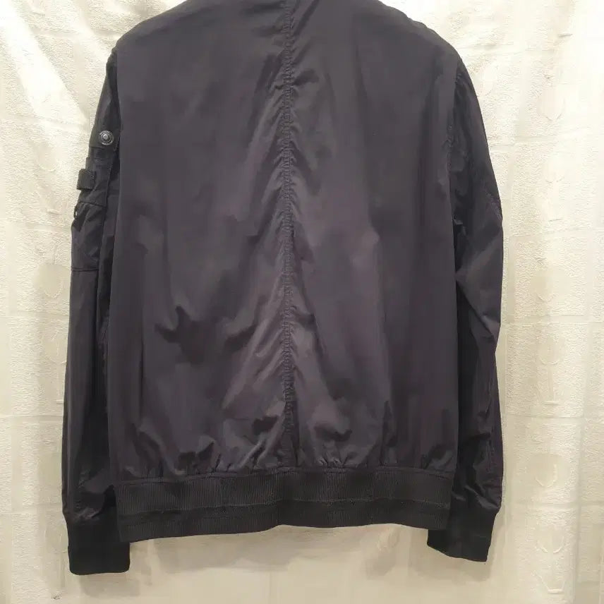 [BUNJANG] National Geographic Utility Windbreaker Jacket - Size L / 내셔널지오그래픽 유틸리티 바람막이 자켓 L(100)