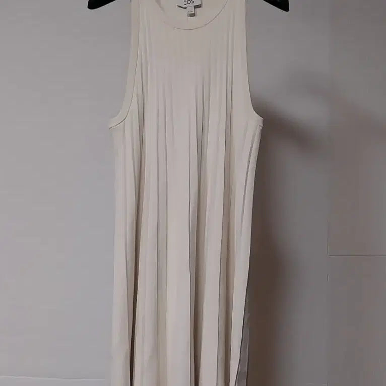 [BUNJANG] COS Pleated Knit Dress Ivory / 코스 플리츠 니트 원피스 S 아이보리