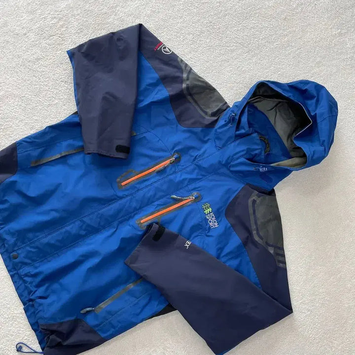 [BUNJANG] Kolon Gore-Tex Pro Shell Windbreaker Jacket / XL 코오롱 고어텍스 프로쉘 바람막이 자켓 105