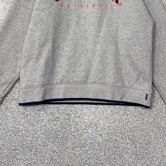 [BUNJANG] COVERNAT Printed Light Gray Sweatshirt (Size S) / 커버낫 프린팅 라이트 그레이 맨투맨 S