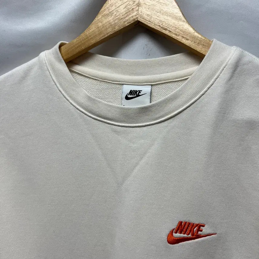 [BUNJANG] Nike French Terry Ivory Back Printing Sweatshirt / [정품/S] 나이키 프렌치테리 백프린팅 아이보리 맨투맨