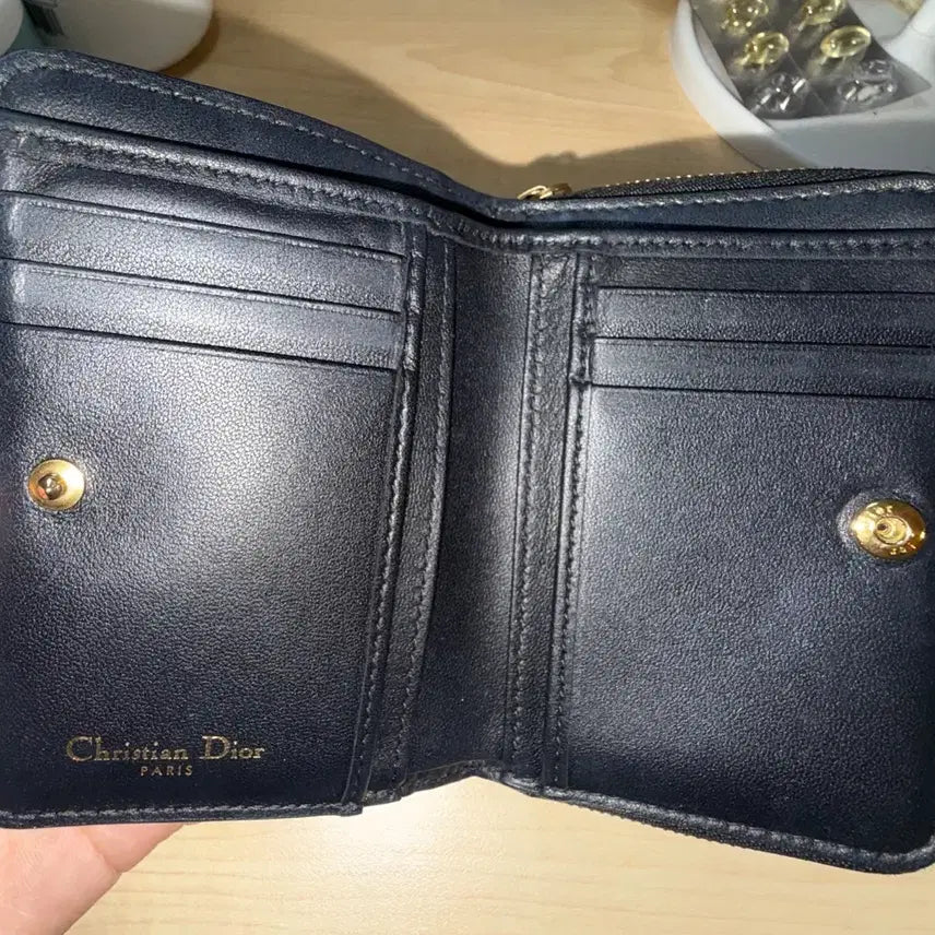 [BUNJANG] Dior Caro Wallet / 디올 카로 반지갑