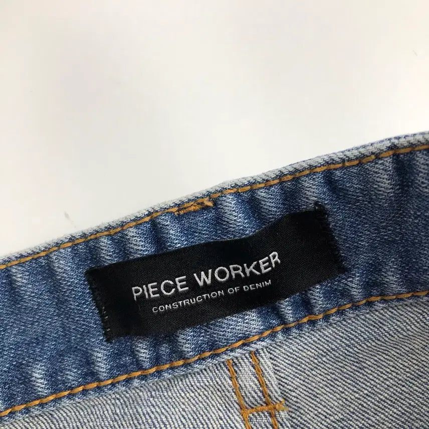 [BUNJANG] Washed Denim Jeans / 워싱 데님 청바지