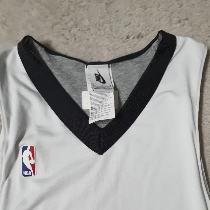 [SOLD OUT] 나이키 NBA  나시티 M  (35