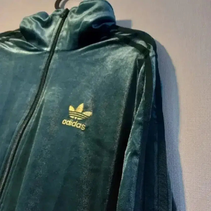 [BUNJANG] Adidas Velvet Green Track Top Jacket (Size 90) / 아디다스 희귀 대장급 벨벳 초록 그린 트랙탑 져지집업 90
