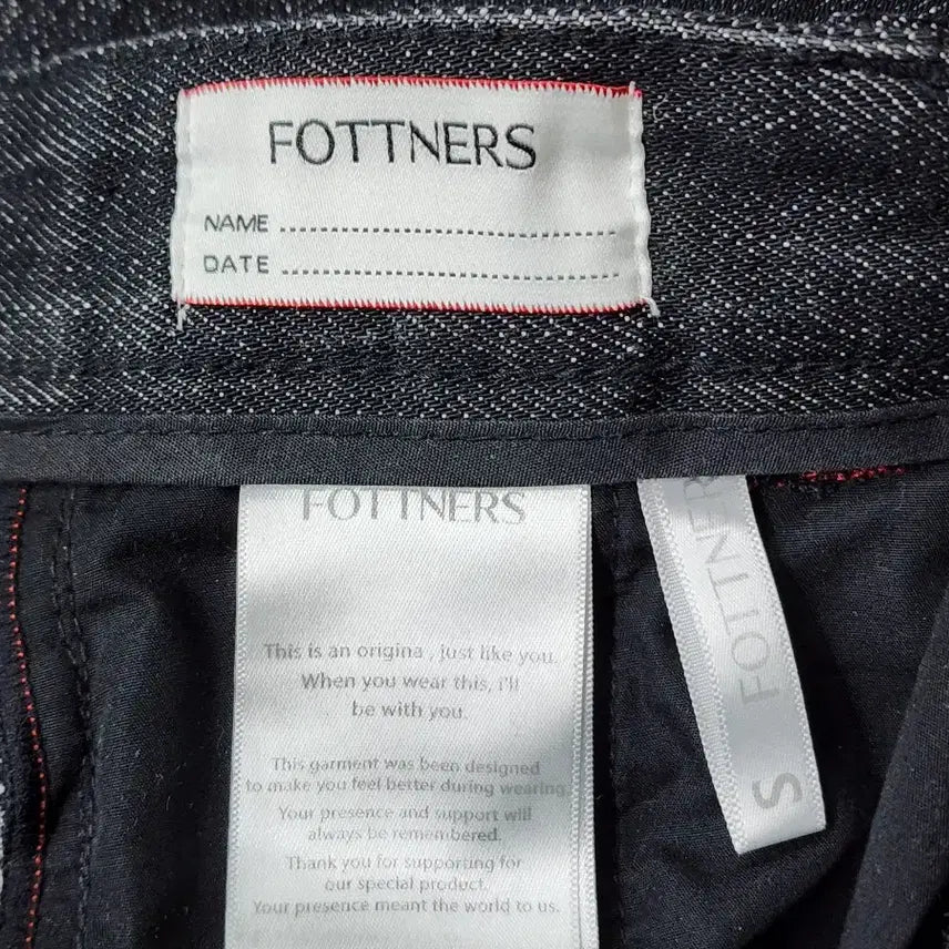 [BUNJANG] FOTTNERS Two Tuck Wide Black Jeans / [S] 파트너스 FOTTNERS 투턱 와이드 블랙 청바지 하이웨이스트 2