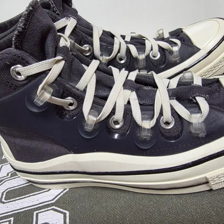 [BUNJANG] Converse Chuck 70 Utility High-Top Sneakers / 컨버스 척 70 유틸리티 하이탑 [245mm]