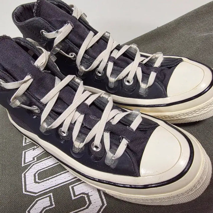 [BUNJANG] Converse Chuck 70 Utility High-Top Sneakers / 컨버스 척 70 유틸리티 하이탑 [245mm]