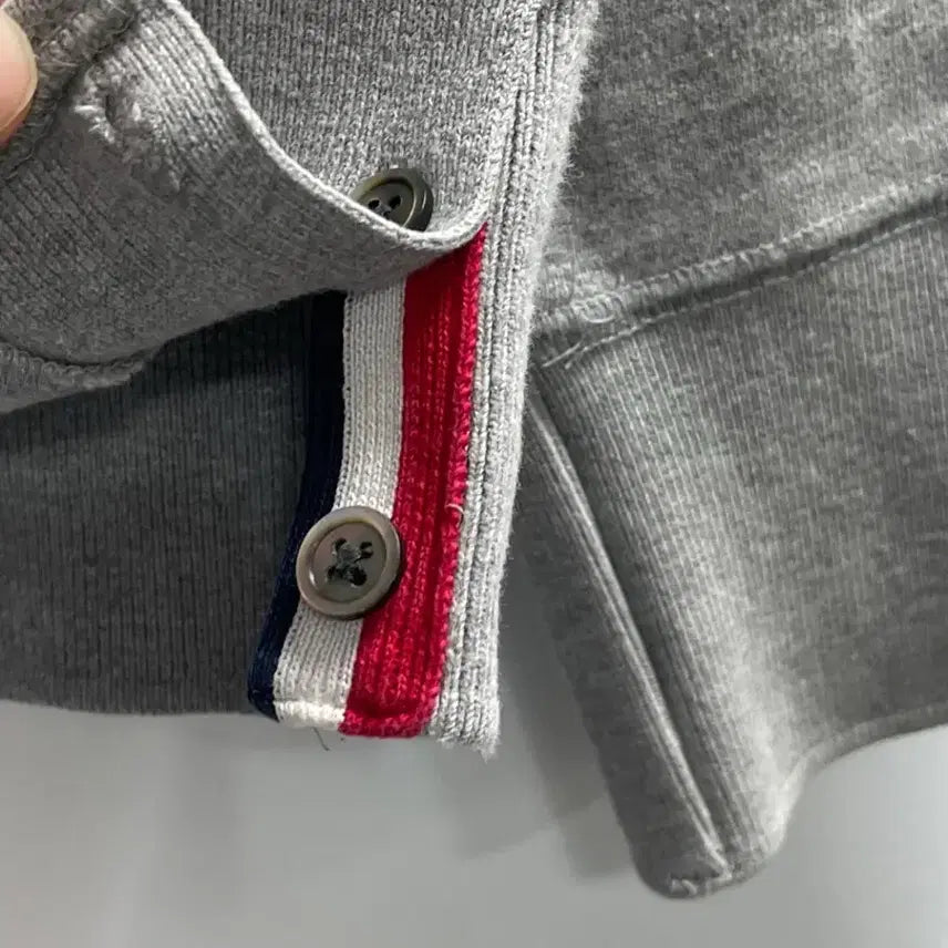 [SOLD OUT] 톰브라운 사선 라운드 맨투맨