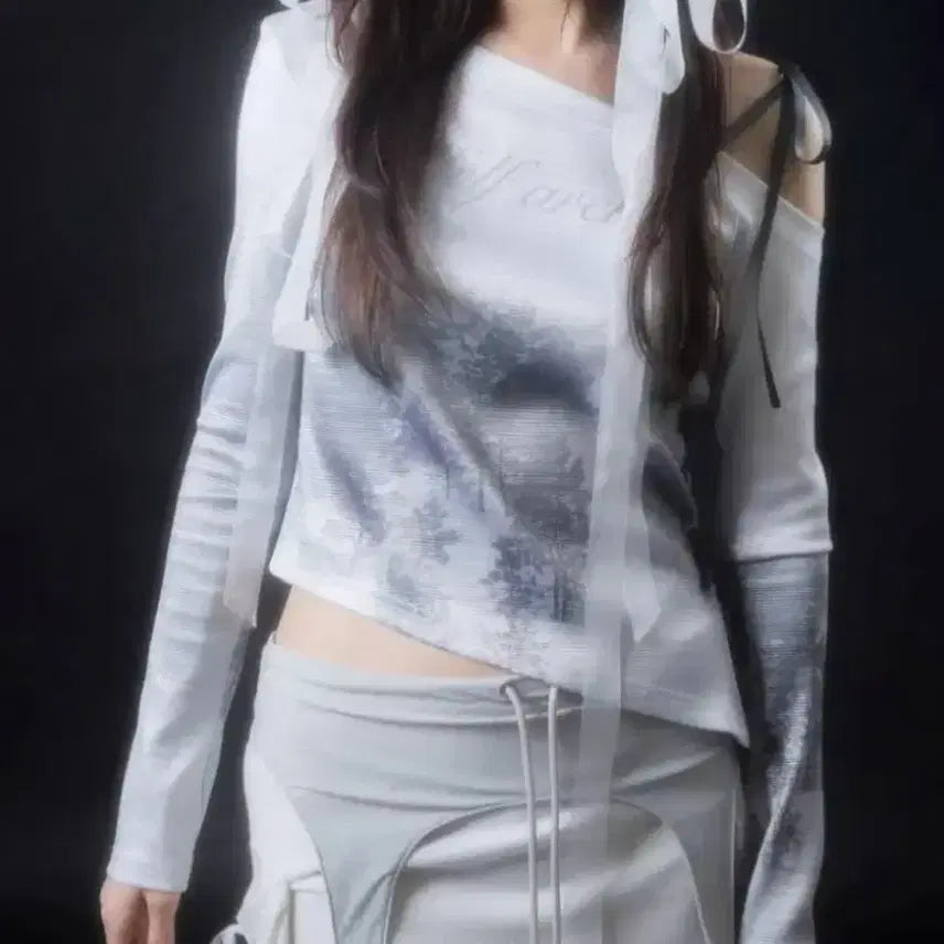 [BUNJANG] ElfElfArchive White Top / 엘프엘프아카이브 화이트 단종템 top