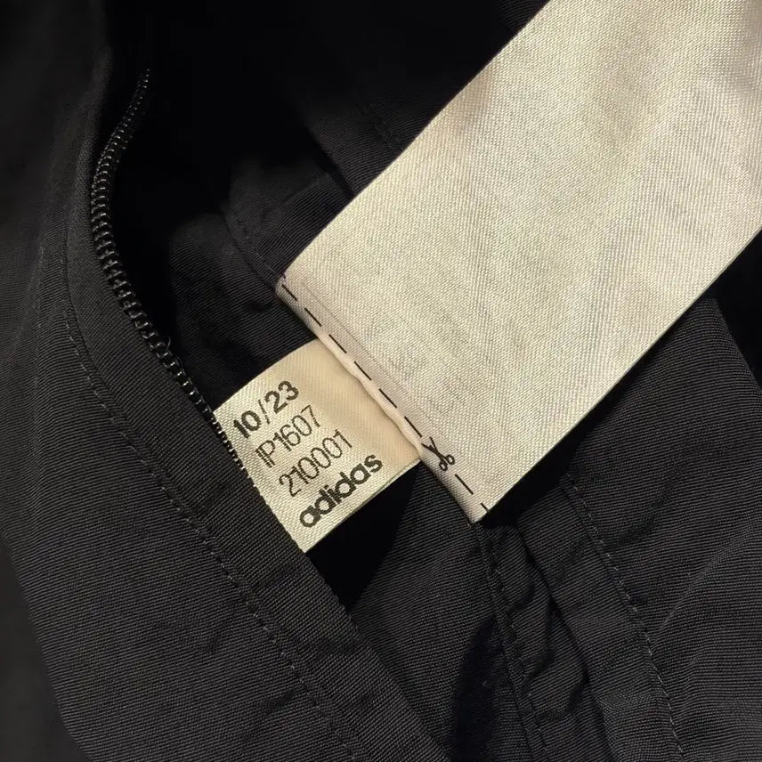 [SOLD OUT] [XL] 아디다스 이안 앤섬 리버시블 아스날 블랙 트랙 자켓 D723