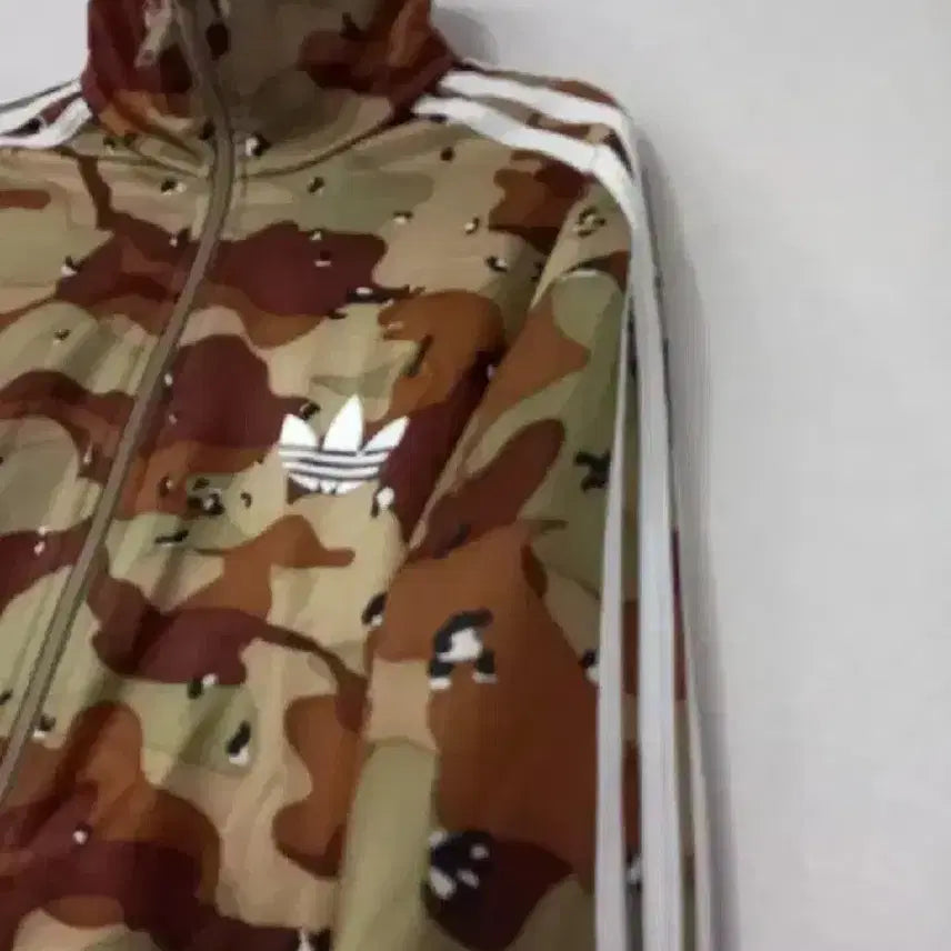 [BUNJANG] Adidas Camo Military Track Top Jersey Zip-up (95/M) / 아디다스 희귀 카모 밀리터리 트랙탑 저지 져지집업 95/M