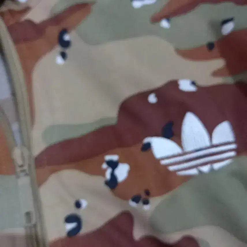 [BUNJANG] Adidas Camo Military Track Top Jersey Zip-up (95/M) / 아디다스 희귀 카모 밀리터리 트랙탑 저지 져지집업 95/M