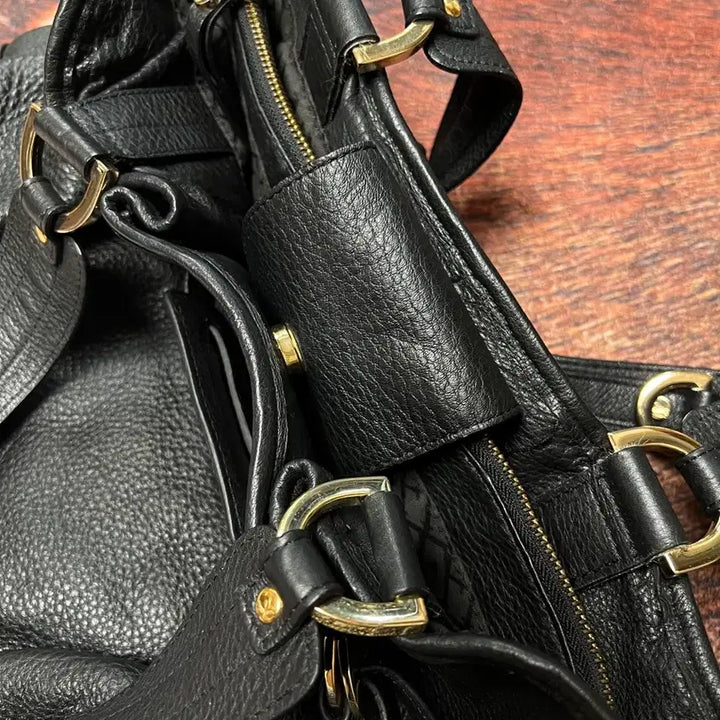 [BUNJANG] GIANFRANCO FERRE Black Gold Leather Tote Bag / GIANFRANCO FERRE 지안프랑코 페레 블랙골드 레더 토트백