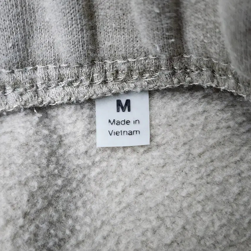 [BUNJANG] Fear of God Essentials Jogger Sweatpants Beige M / [M] 피어오브갓 에센셜스 조거 스웻팬츠 베이지 5.9