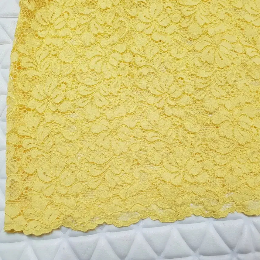 [BUNJANG] ZARA Lace Sheer Blouse - Yellow - Women&