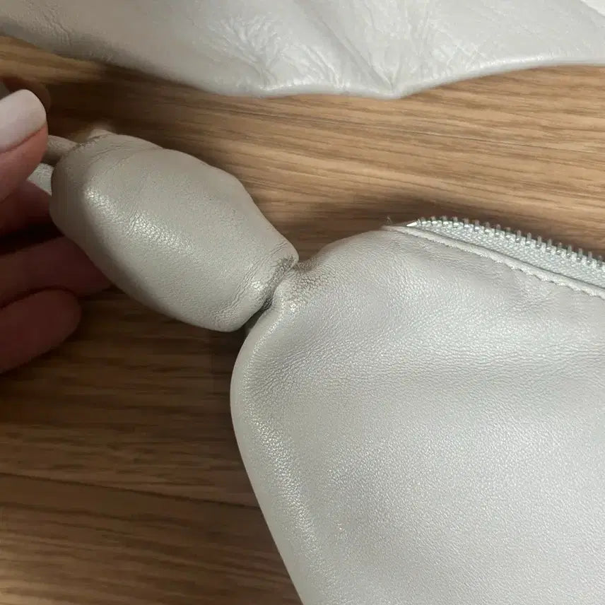 [BUNJANG] Lemaire Croissant Bag Small Pelican Grey Shoulder Bag / 르메르 크루아상 범백 펠리칸그레이 스몰