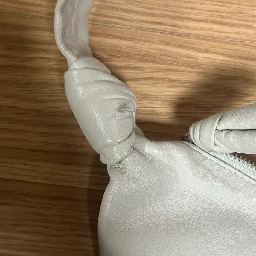 [BUNJANG] Lemaire Croissant Bag Small Pelican Grey Shoulder Bag / 르메르 크루아상 범백 펠리칸그레이 스몰