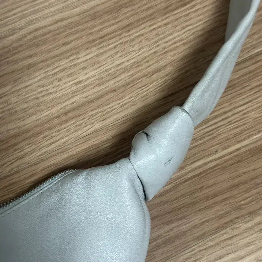 [BUNJANG] Lemaire Croissant Bag Small Pelican Grey Shoulder Bag / 르메르 크루아상 범백 펠리칸그레이 스몰