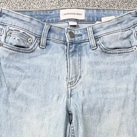 [BUNJANG] Calvin Klein Light Wash Casual Jeans W26 / 캘빈클라인 연청 캐주얼 청바지 W26