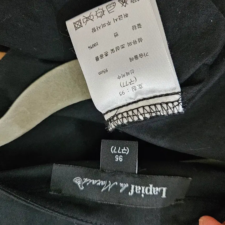 [SOLD OUT] 라삐에프  블랙  소매프릴장식 면 블라우스/보물찾기천사