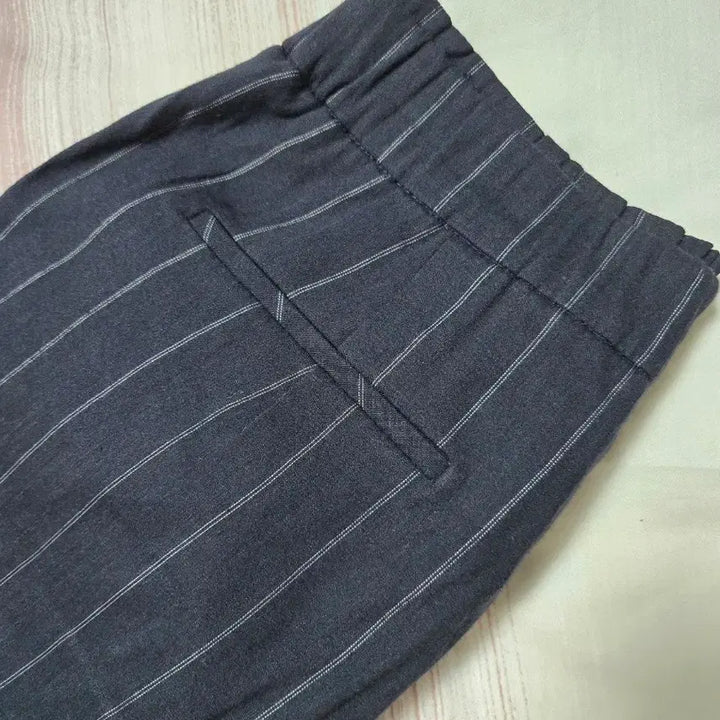 [BUNJANG] Club Monaco Striped Linen Blend Slacks / 클럽모나코 스트라이프 슬랙스