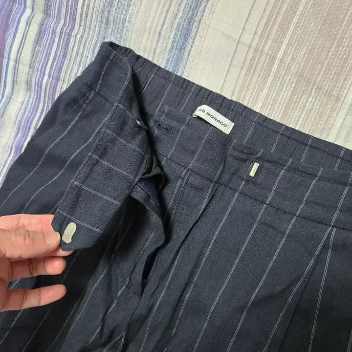 [BUNJANG] Club Monaco Striped Linen Blend Slacks / 클럽모나코 스트라이프 슬랙스