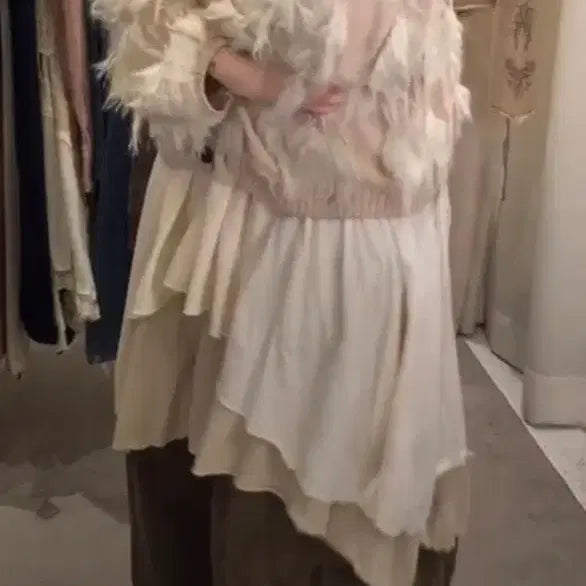 [BUNJANG] Wise Girl Fairy Beige Cardigan / 와이즈걸 페어리 베이지 가디건 얇음