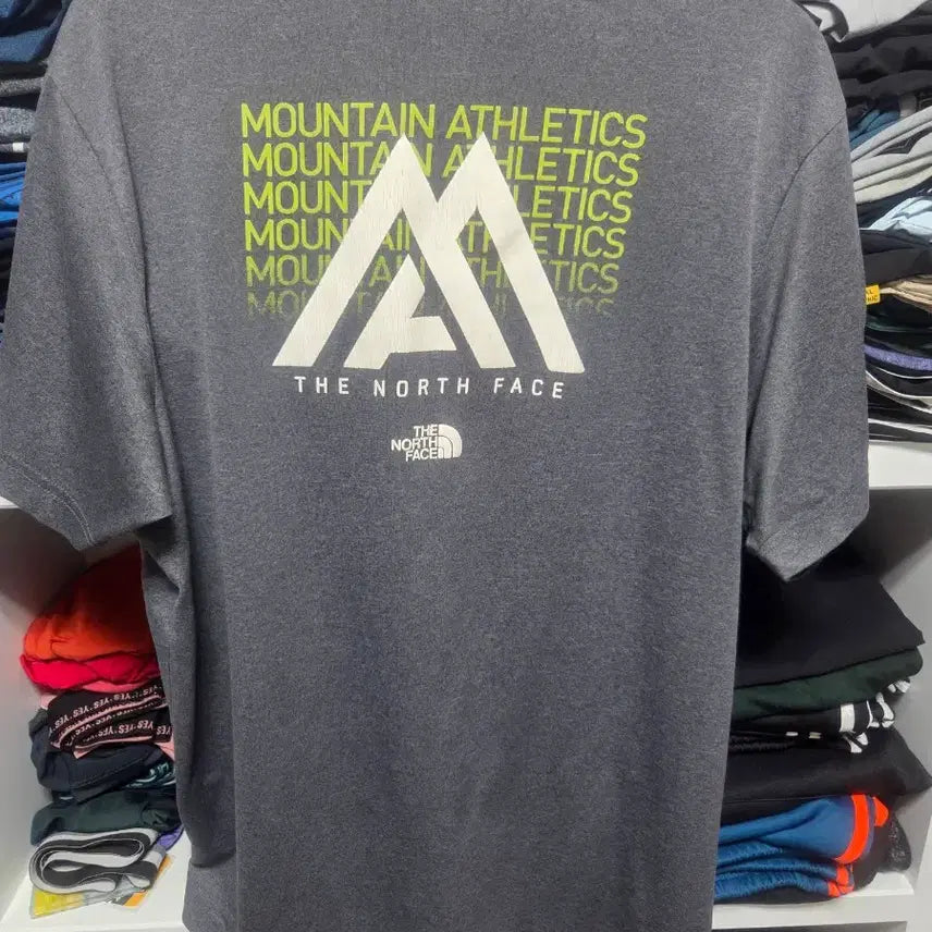 [BUNJANG] The North Face Gray Short Sleeve T-shirt (Size 100) / 노스페이스 회색 반팔 티셔츠 100