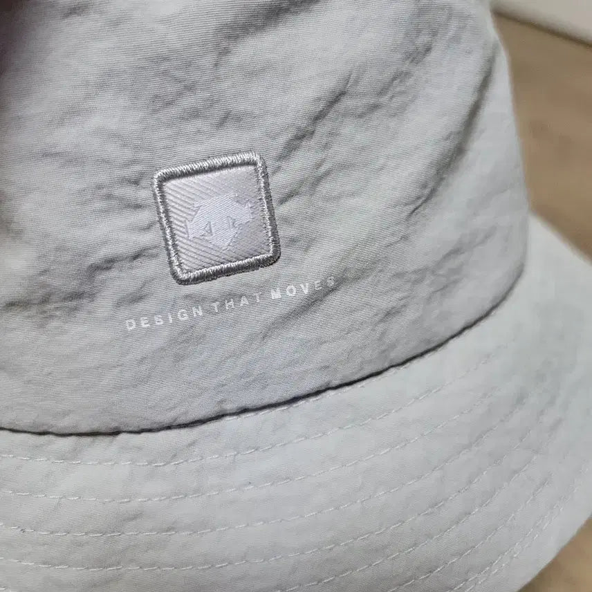 [SOLD OUT] 데쌍트버킷햇 모자