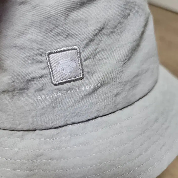 [SOLD OUT] 데쌍트버킷햇 모자