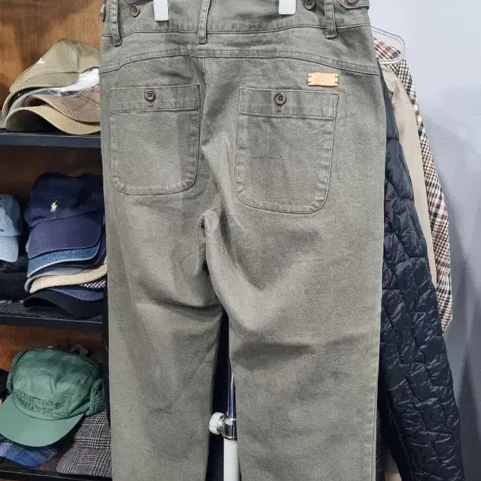 [SOLD OUT] Thursday Island) 허리31(단면39.5, 기장89) 면바지