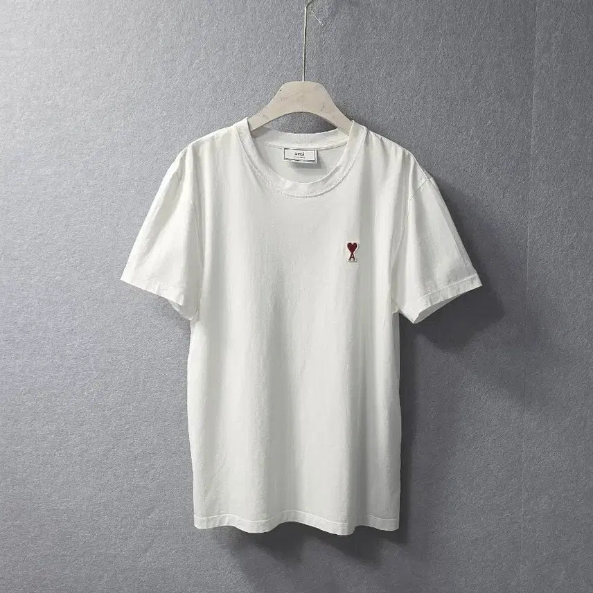 [BUNJANG] AMI Heart Logo White T-shirt / 아미AMI하트로고 반팔 티셔츠