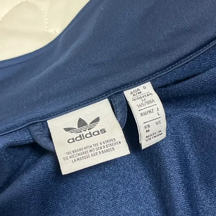 [SOLD OUT] 아디다스 네이비 삼선 크롭 져지