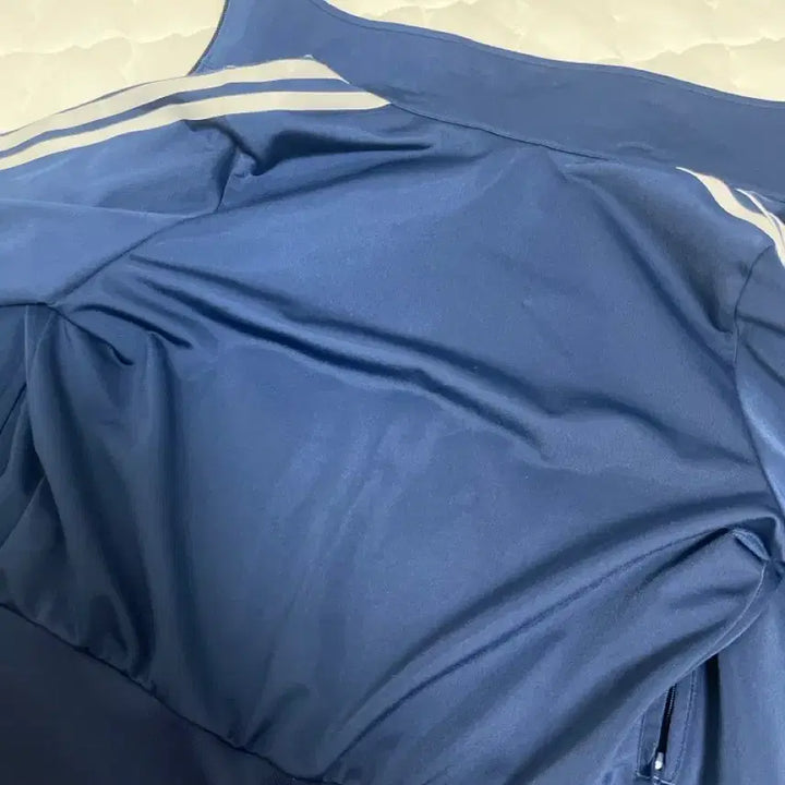[SOLD OUT] 아디다스 네이비 삼선 크롭 져지