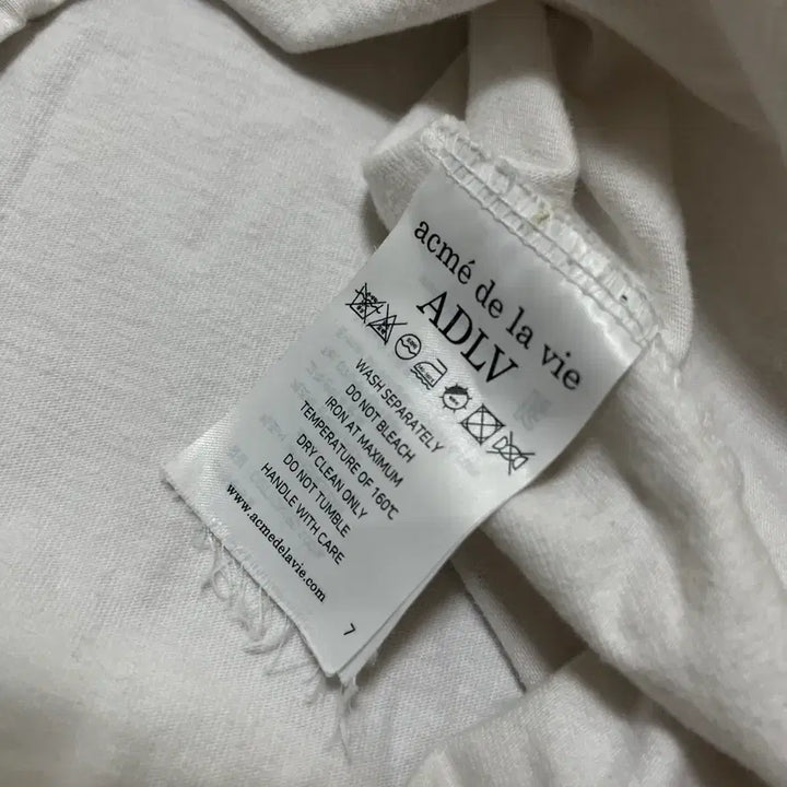 [BUNJANG] Acme De La Vie Big Logo T-shirt XL / 아크메드라비 빅로고 반팔티 XL/105