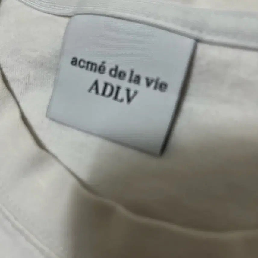[BUNJANG] Acme De La Vie Big Logo T-shirt XL / 아크메드라비 빅로고 반팔티 XL/105