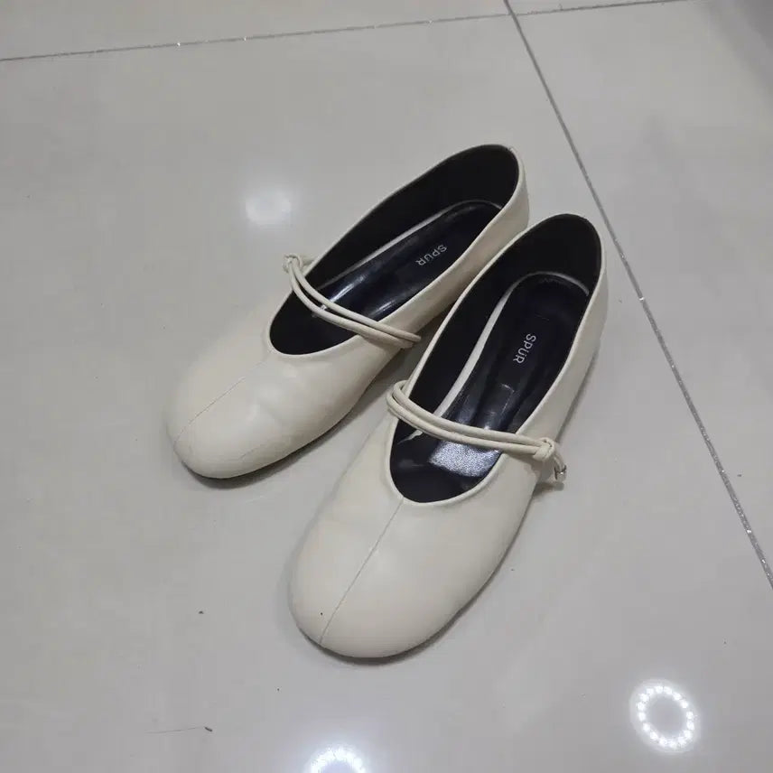 [BUNJANG] Sperry Mary Jane Flat Shoes / [240] 스퍼 메리제인 플랫슈즈 아이보리