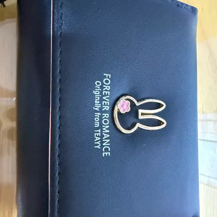 [BUNJANG] TEAYY Rabbit Black Wallet / TEAYY 토끼 블랙 반지갑