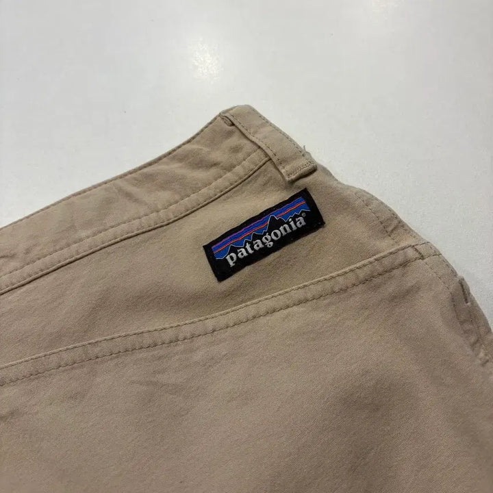 [BUNJANG] Patagonia Venga Organic Cotton Beige Pants / [32] 파타고니아 VENGA 오가닉 코튼 베이지 팬츠 D729