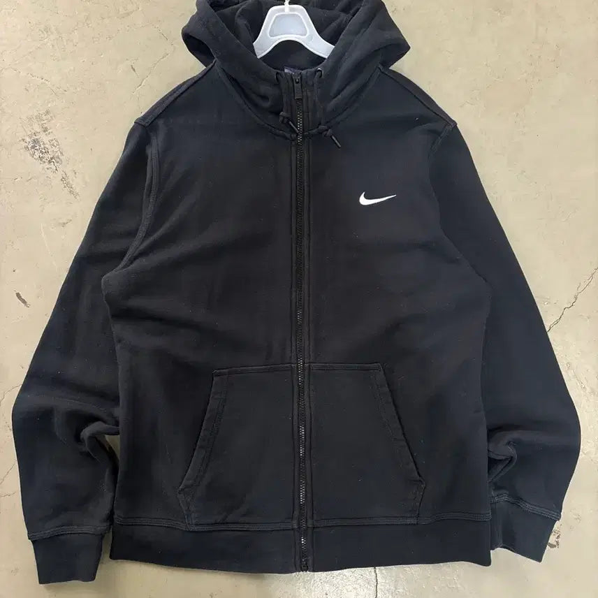 [SOLD OUT] 만원샵 나이키 스우시 후드집업 XXL