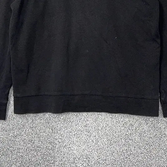 [BUNJANG] Guess Printed Black Sweatshirt (M) / 게스 프린팅 블랙 맨투맨 95(M)